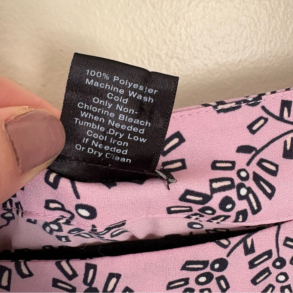 Ann Taylor Lavender Patterned Blouse - Picture 11 of 11